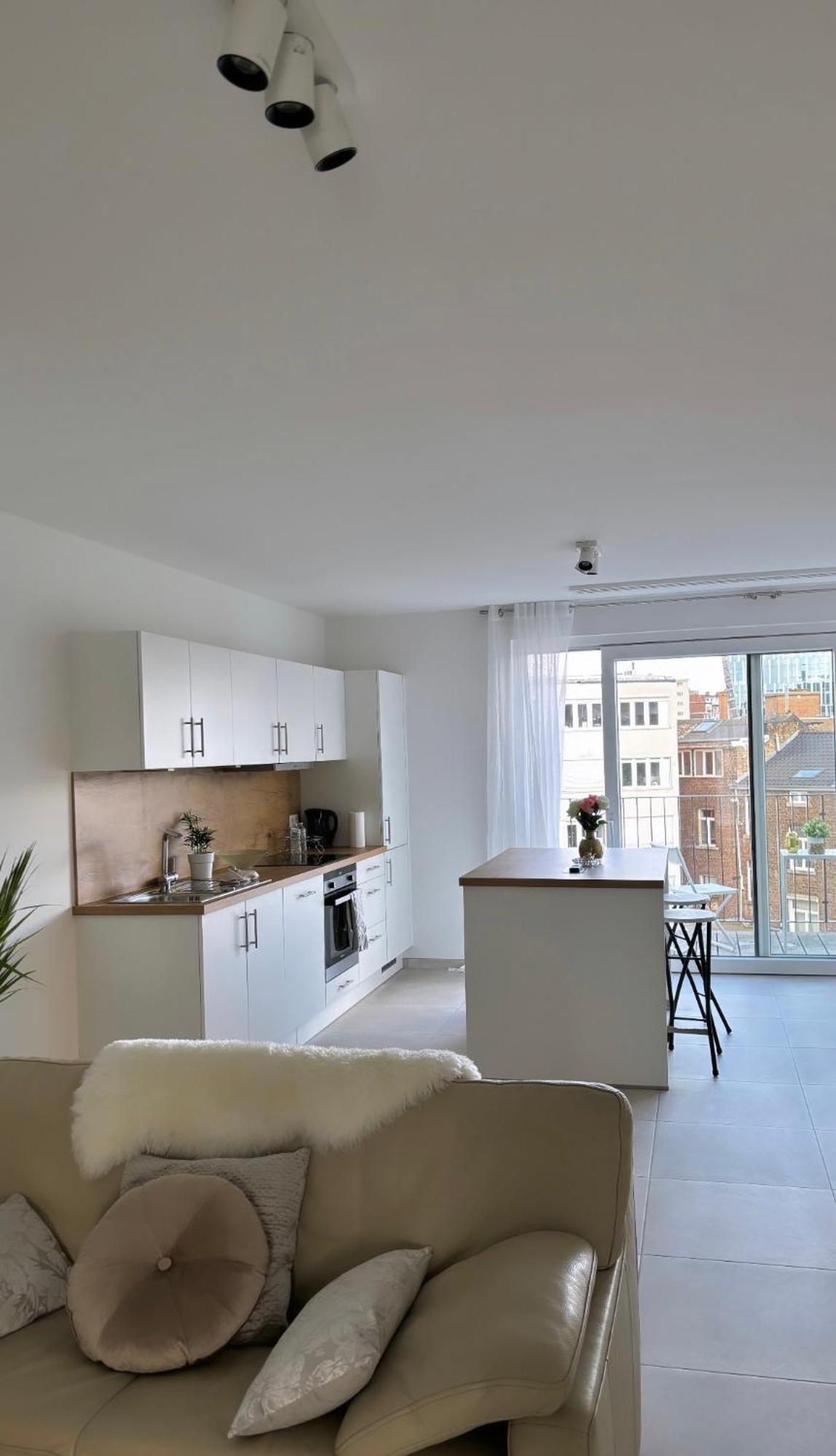 2 Bedrooms Luxury Apartment - Guillemins Liège Kültér fotó